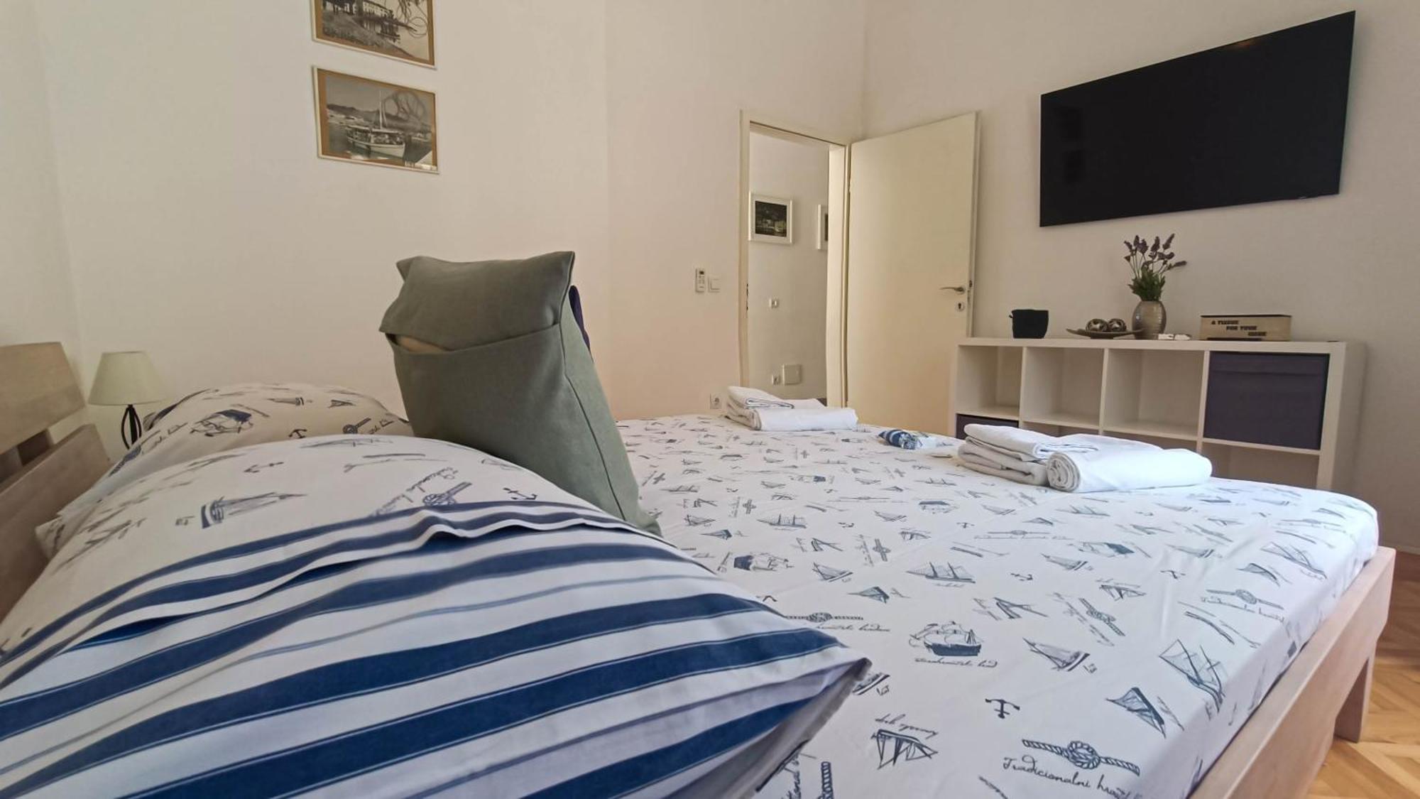 Apartment Villa Mirna Макарска Экстерьер фото