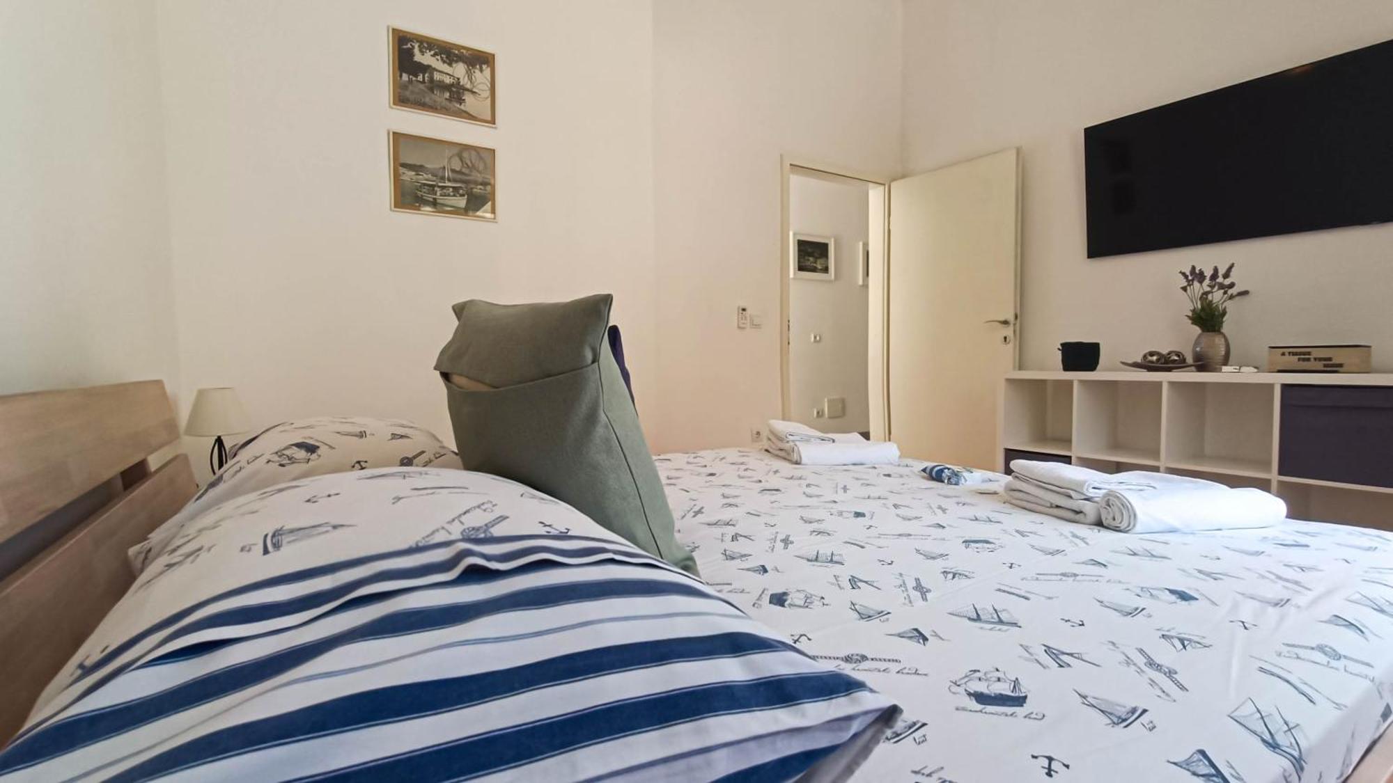 Apartment Villa Mirna Макарска Экстерьер фото