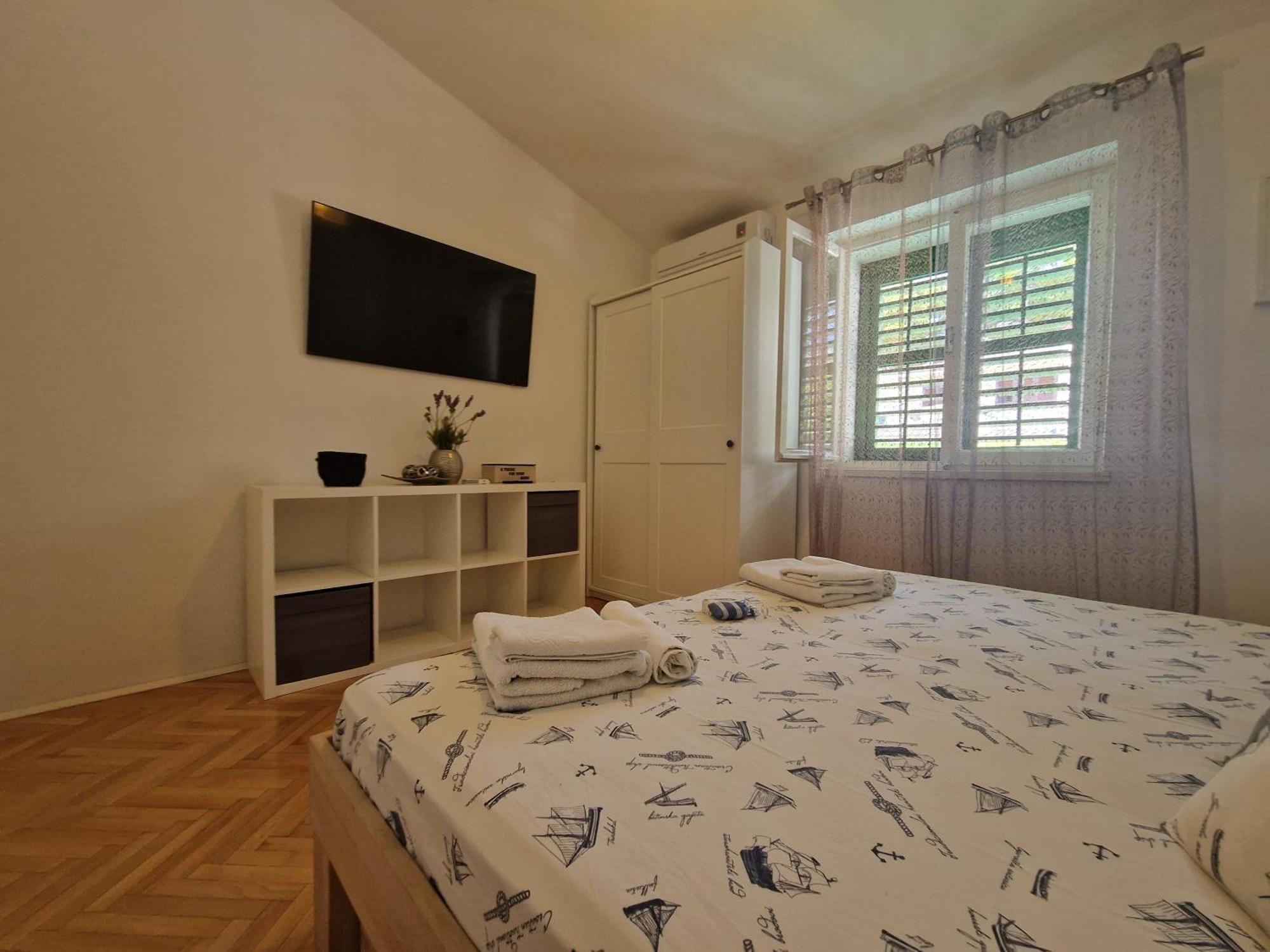 Apartment Villa Mirna Макарска Экстерьер фото